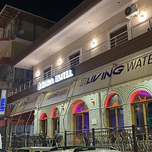 Hotel Bora